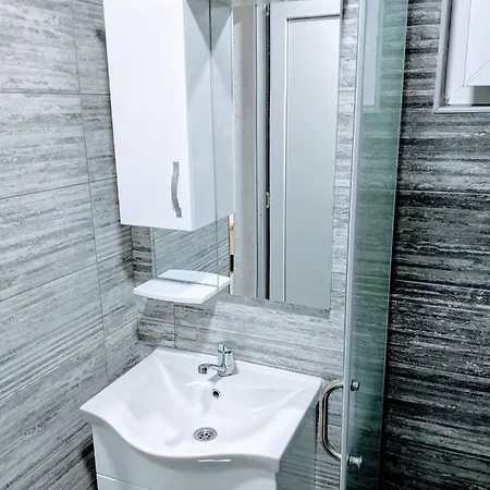 Apartman Groshev *