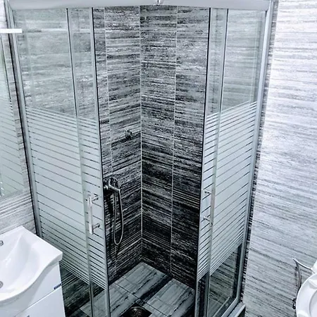 Groshev Apartment Dojran